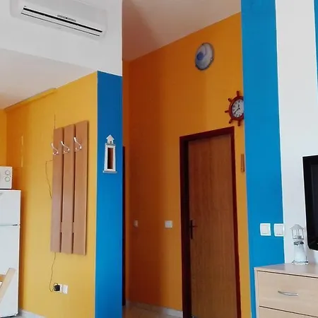 Bobovik Tengerpartivilla *